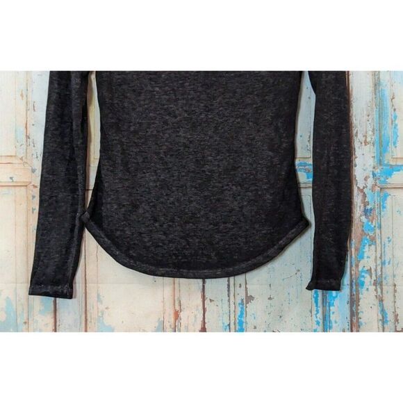 Ultra Flint Womens Size Small Black Long Sleeve V Neck Pullover T Shirt Stretch - Picture 5 of 8
